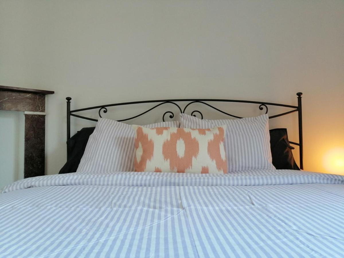 Large Apartment 800M From The Beach 90 Square Meters Остенде Екстериор снимка