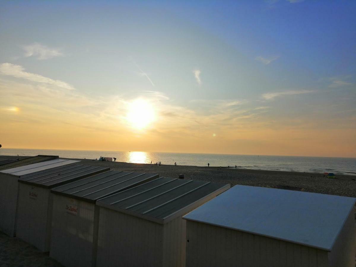 Large Apartment 800M From The Beach 90 Square Meters Остенде Екстериор снимка